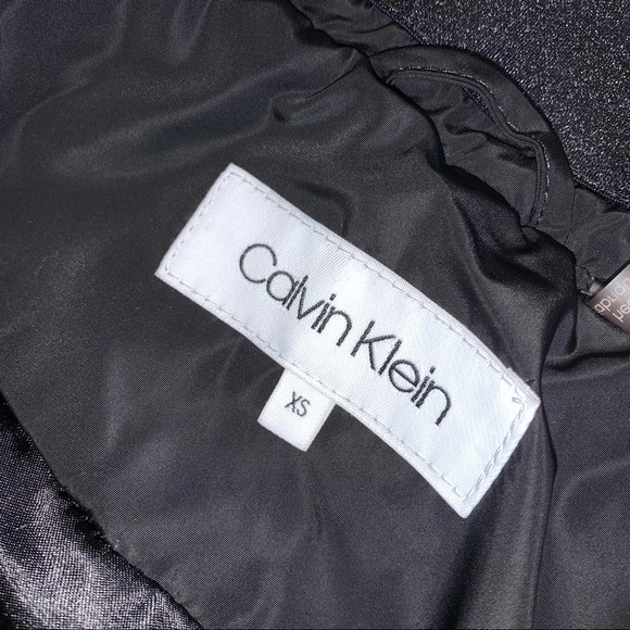 Black Calvin Klein vest - Picture 7 of 9